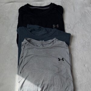 Under Armour Women’s Short Sleeve Crew Pack - Black, Charcoal, Gray